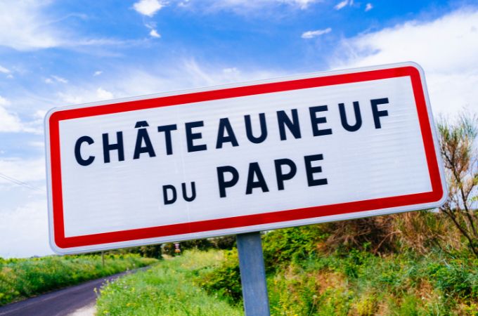 Where the Grenache Grape is Grown: Chateauneuf du Pape